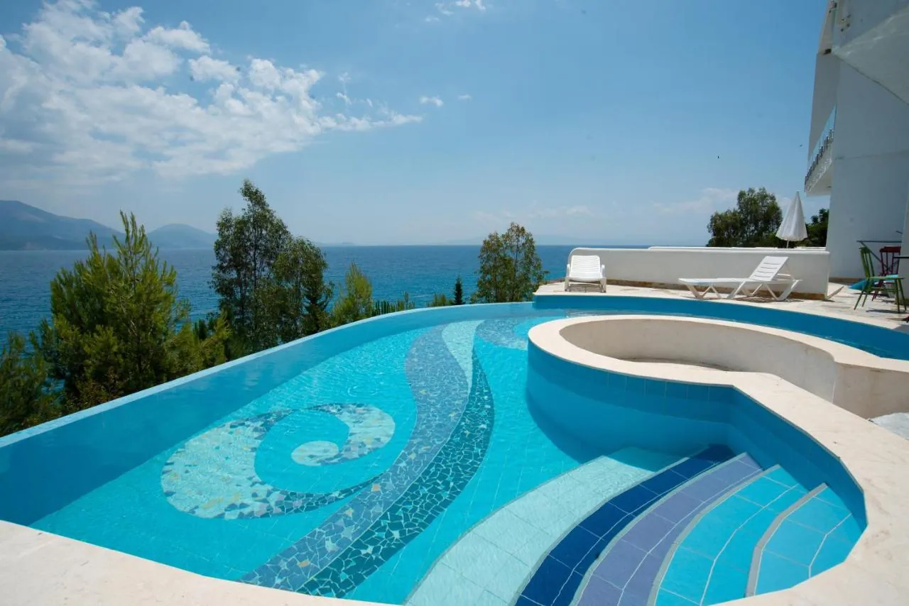 Stone Beach Residence